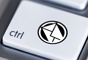 A keyboard button with an email icon.