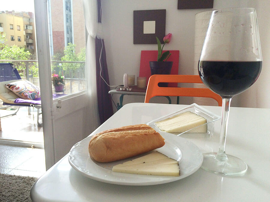 Barcelona-Wine-and-Cheese-LWB